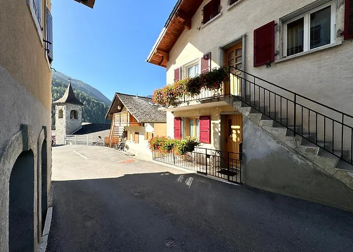 Rue De La Chapelle 24, 1993 Nendaz, Switzerland Вейзона